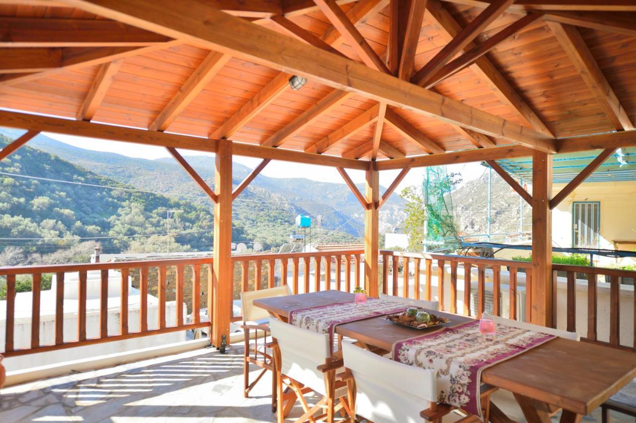 Plokamos House Villa Plokamianá Buitenkant foto